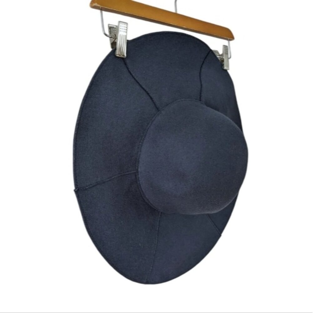 Christy's crown collection by Tony Merenda 100% wool hat dark blue
